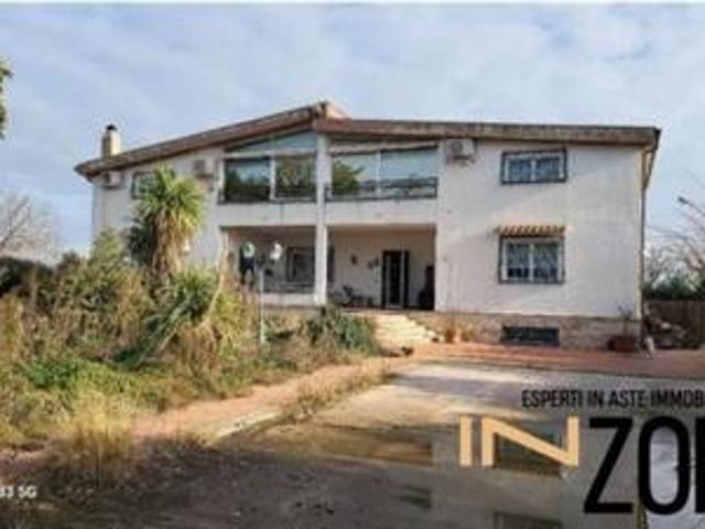 Villa in Vendita a Foggia