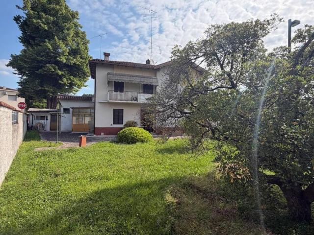Villa in vendita a Fogliano Redipuglia GO