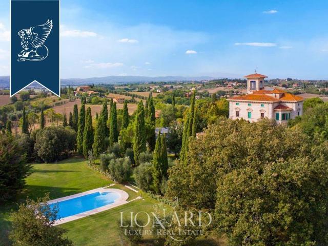 Villa in vendita a Foiano della Chiana AR