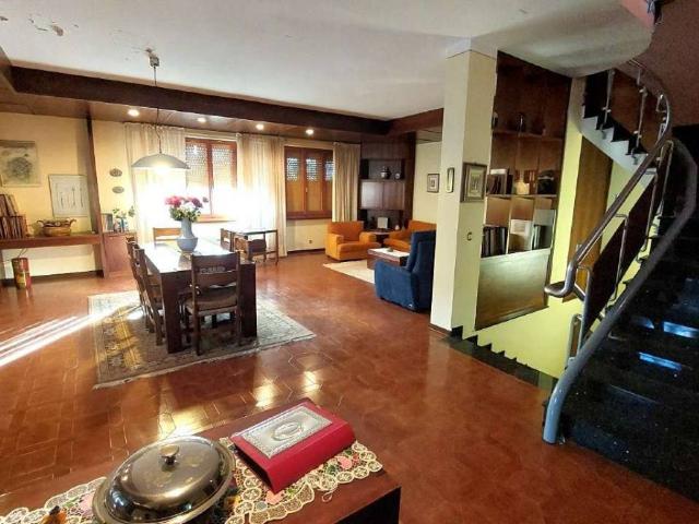 Villa in vendita a Foiano della Chiana AR
