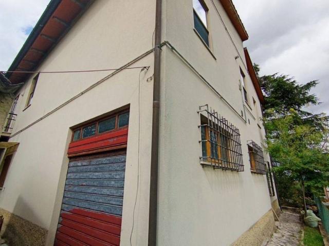 Villa in vendita a Foiano della Chiana AR