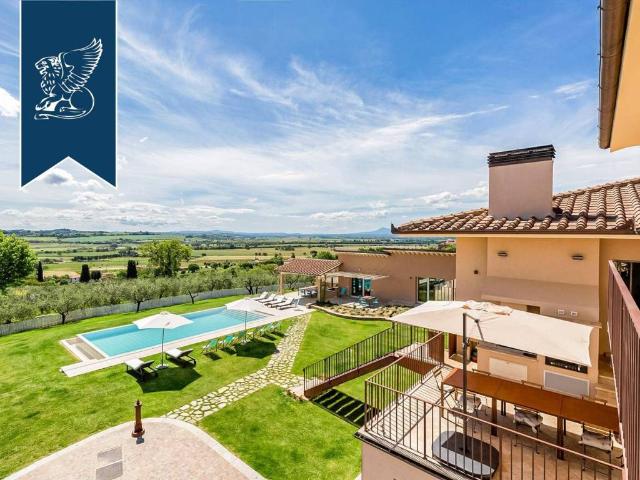 Villa in vendita a Foiano della Chiana AR