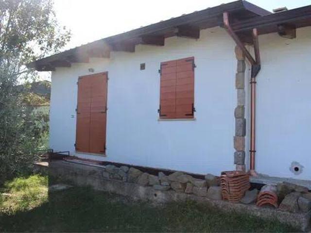 Villa in vendita a Foiano della Chiana AR