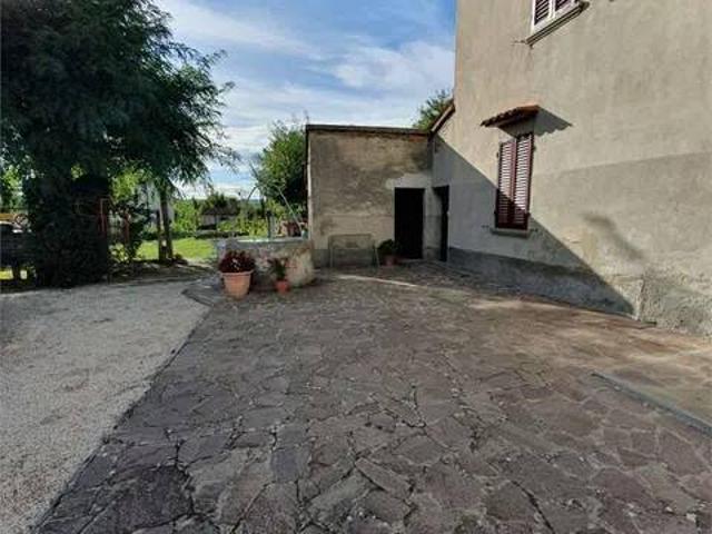 Villa in vendita a Foiano della Chiana AR