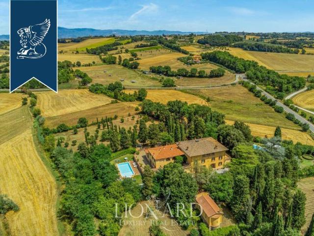 Villa in vendita a Foiano della Chiana AR