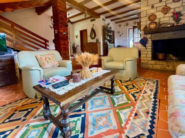 Villa in vendita a Folgaria TN