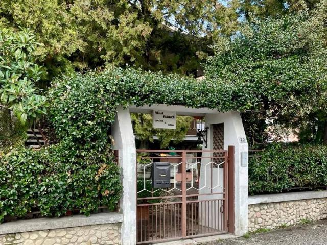 Villa in vendita a Foligno PG