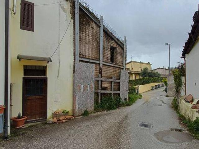Villa in vendita a Foligno PG