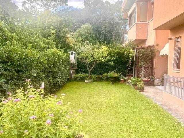 Villa in vendita a Follonica GR