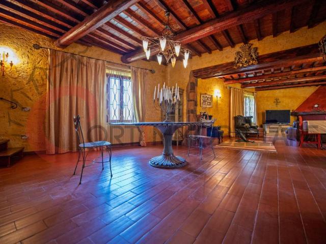 Villa in vendita a Follonica GR