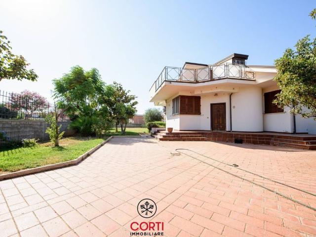 Villa in vendita a Follonica GR