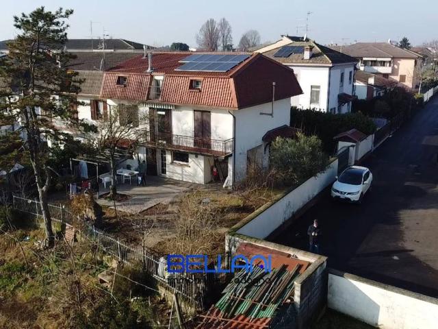 Villa in vendita a Fombio LO