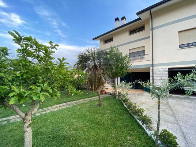 Villa in vendita a Fondi LT
