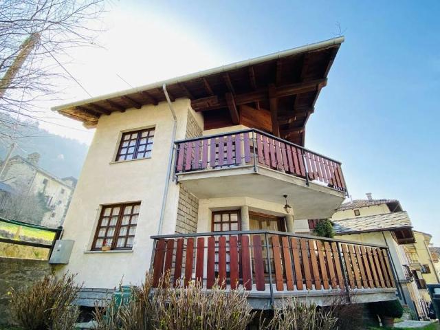 Villa in vendita a Fontainemore AO