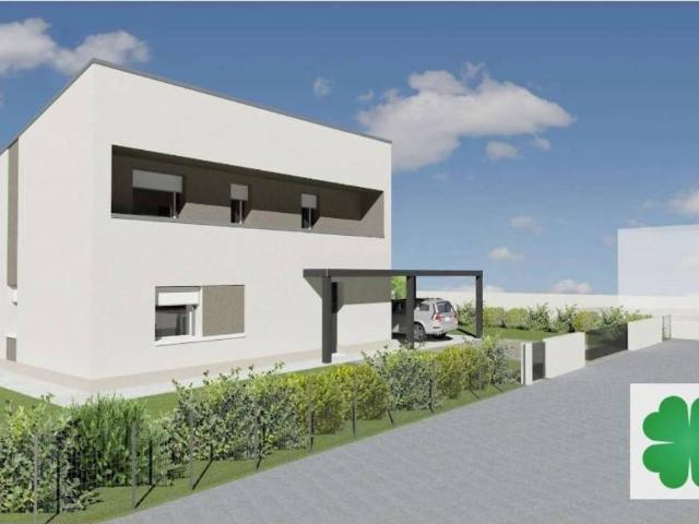 Villa in vendita a Fontanafredda PN