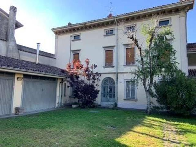 Villa in vendita a Fontanella BG