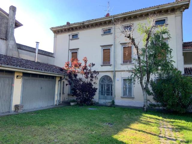 Villa in vendita a Fontanella BG