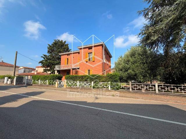 Villa in vendita a Fontevivo PR