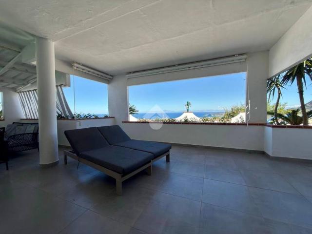 Villa in vendita a Forio NA
