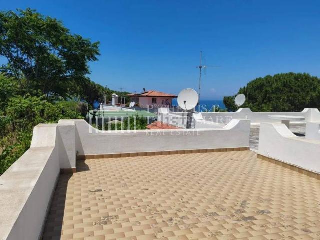 Villa in vendita a Forio NA