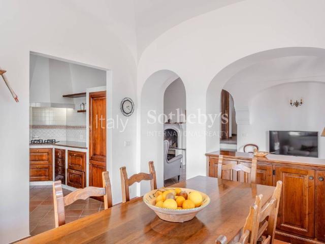 Villa in vendita a Forio NA