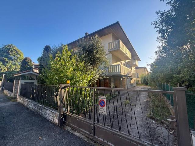 Villa in vendita a Forlì FC