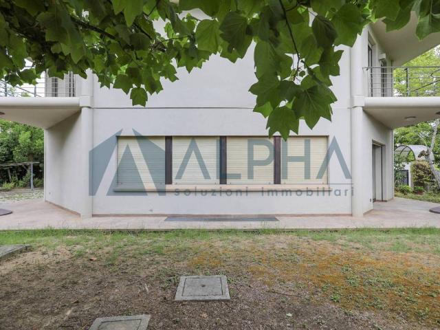 Villa in vendita a Forlì FC