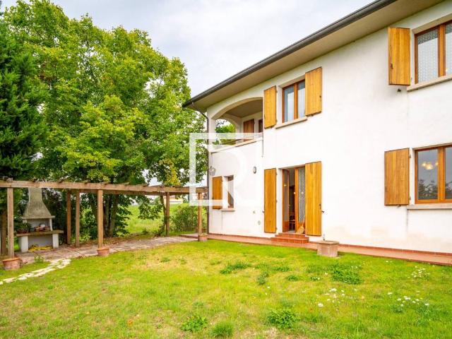 Villa in vendita a Forlì FC