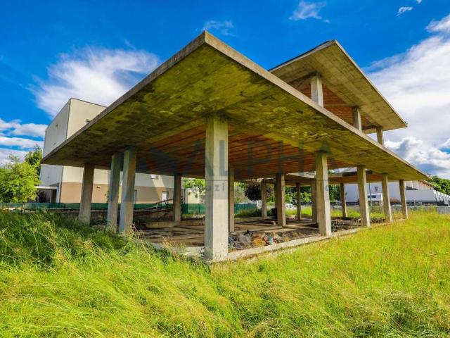 Villa in vendita a Forlì FC