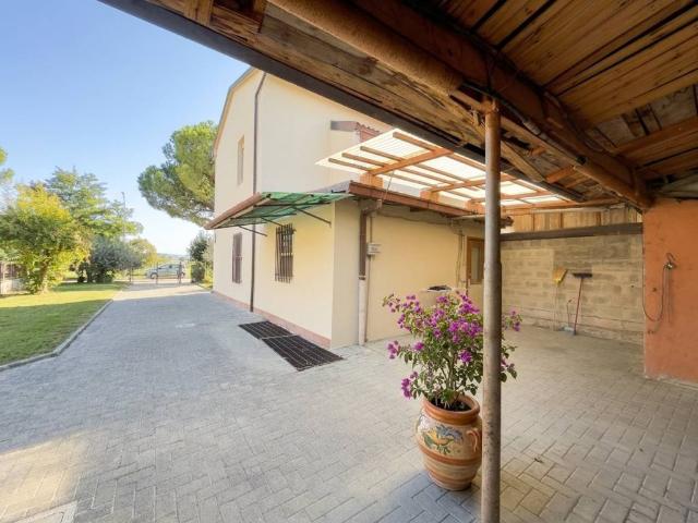 Villa in vendita a Forlì FC