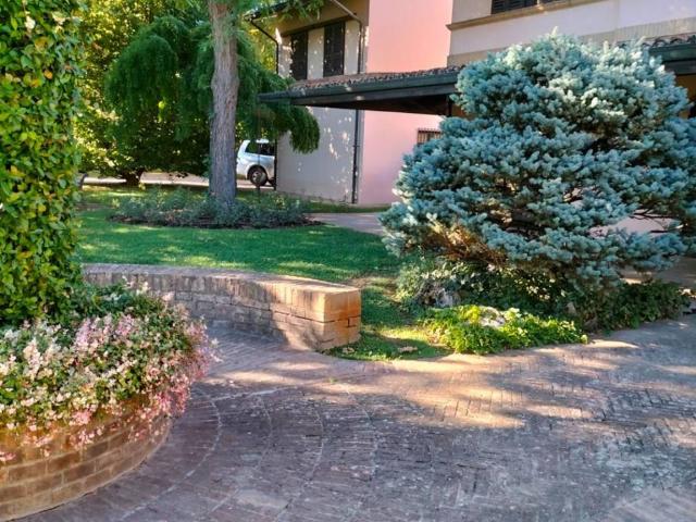 Villa in vendita a Forlì FC
