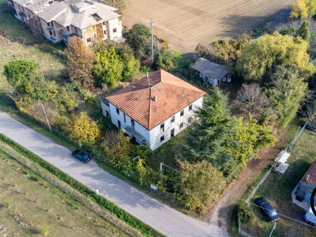 Villa in vendita a Forlì FC