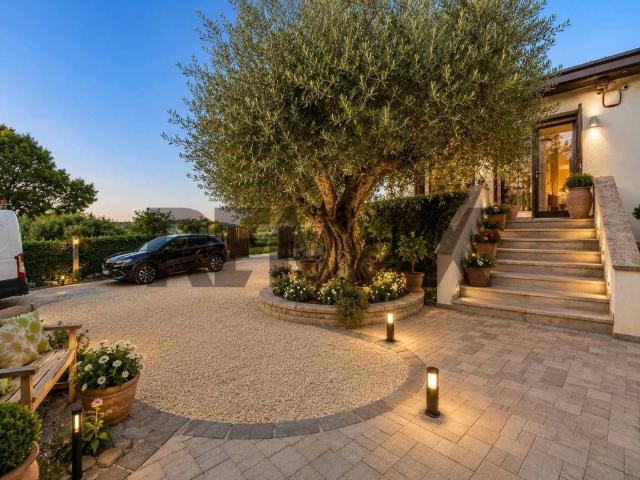 Villa in vendita a Formello RM