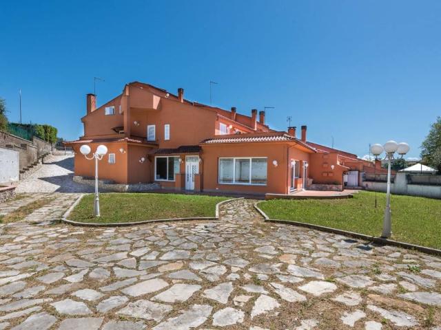 Villa in vendita a Formello RM