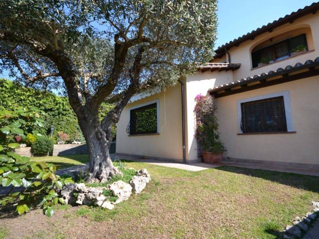 Villa in vendita a Formello RM