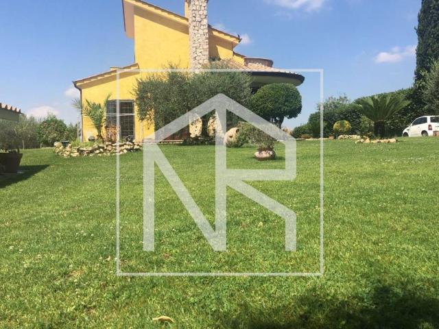 Villa in vendita a Formello RM