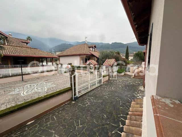 Villa in vendita a Formicola CE