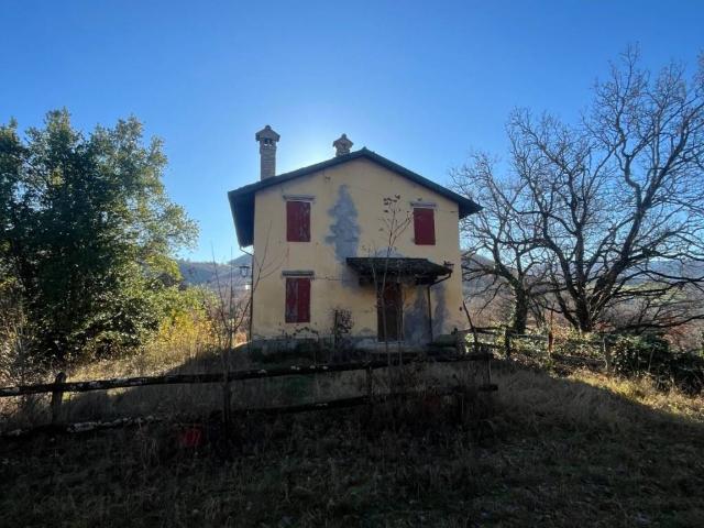 Villa in vendita a Fornovo di Taro PR