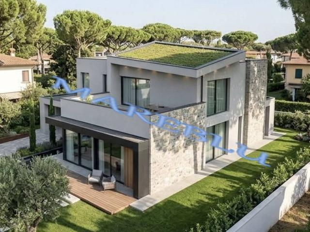 Villa in vendita a Forte dei Marmi LU