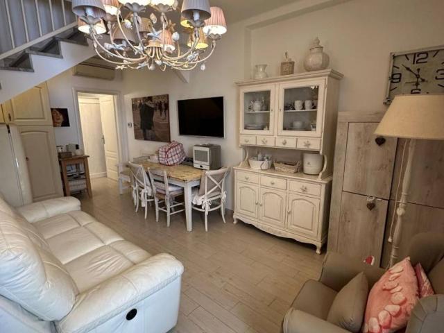 Villa in vendita a Forte dei Marmi LU