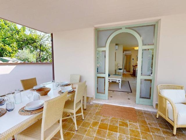 Villa in vendita a Forte dei Marmi LU