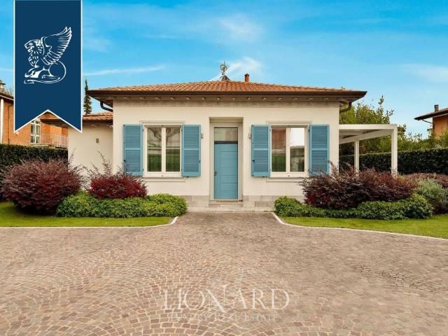 Villa in vendita a Forte dei Marmi LU