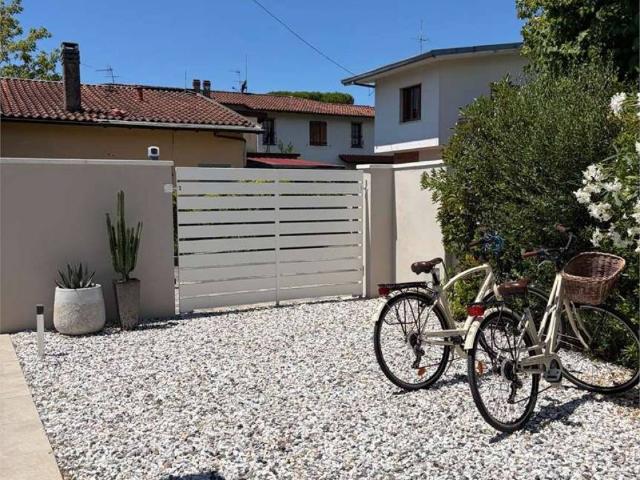 Villa in vendita a Forte dei Marmi LU