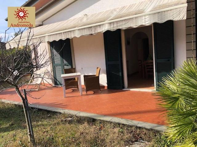 Villa in vendita a Forte dei Marmi LU