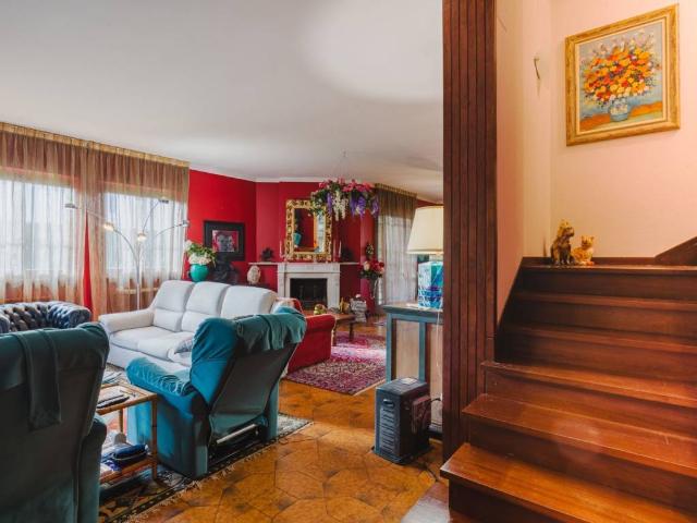 Villa in vendita a Forte dei Marmi LU