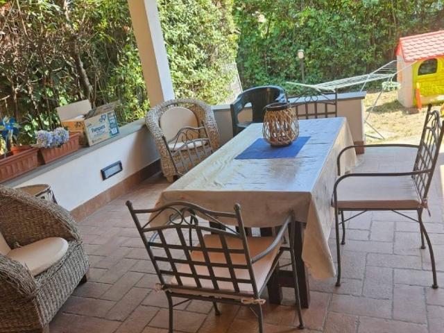 Villa in vendita a Forte dei Marmi LU