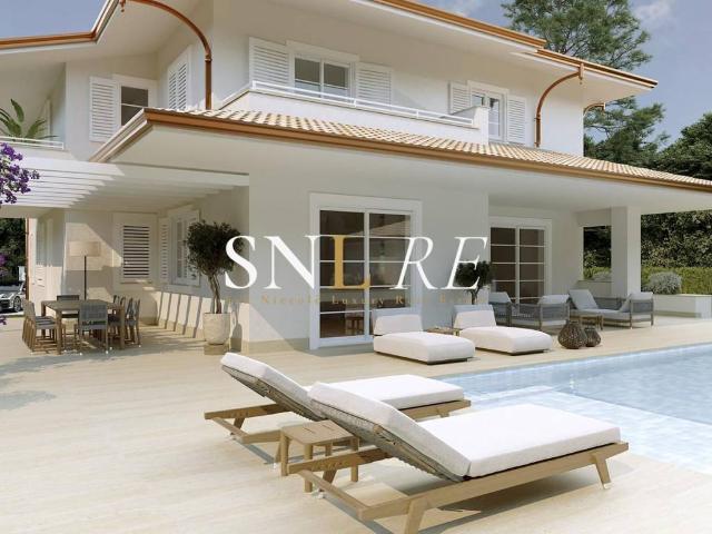 Villa in vendita a Forte dei Marmi LU
