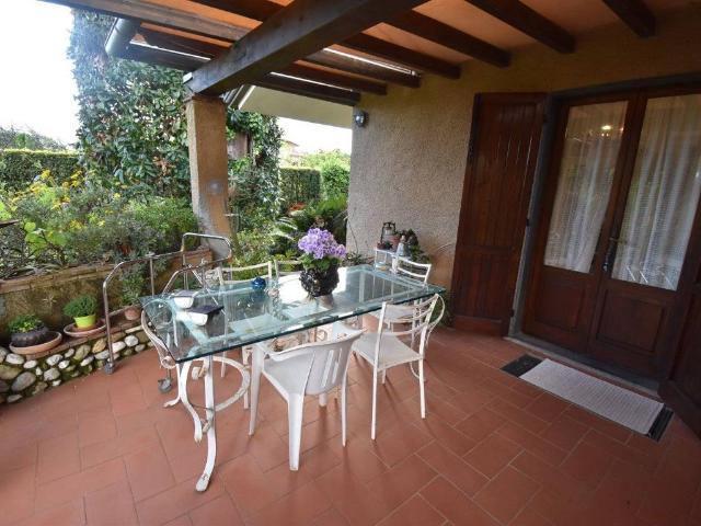 Villa in vendita a Forte dei Marmi LU