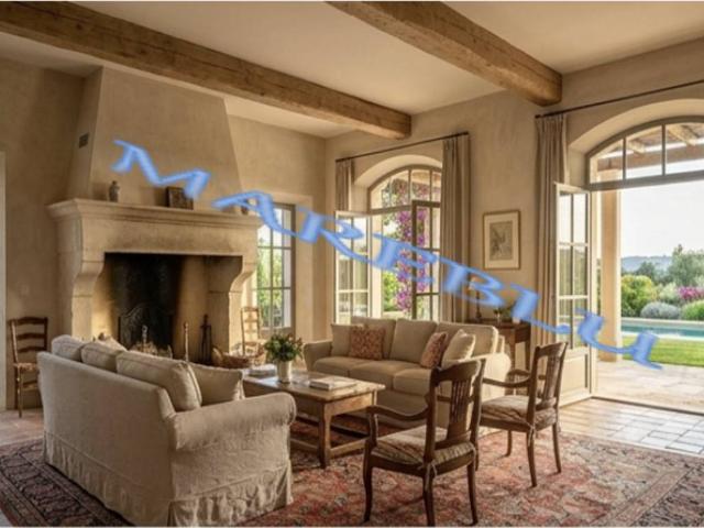 Villa in vendita a Forte dei Marmi LU