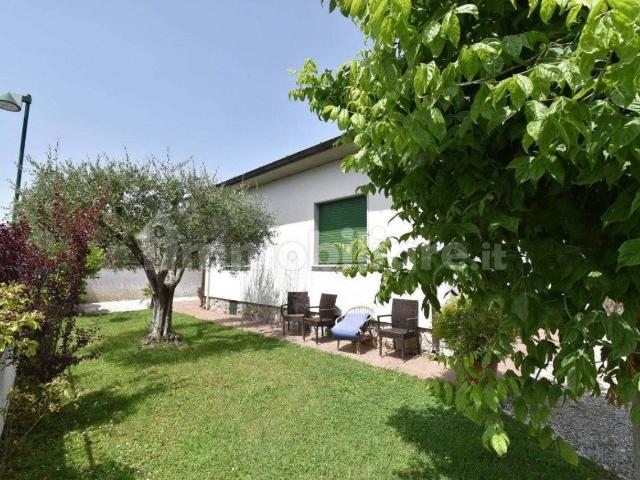 Villa in vendita a Forte Dei Marmi